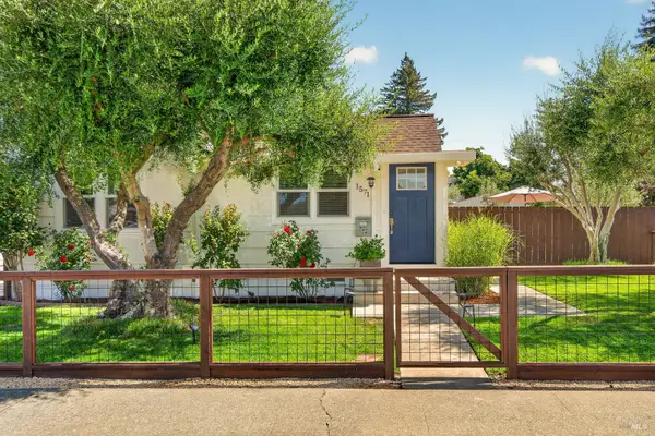 1571 Menlo Avenue, Napa, CA 94558