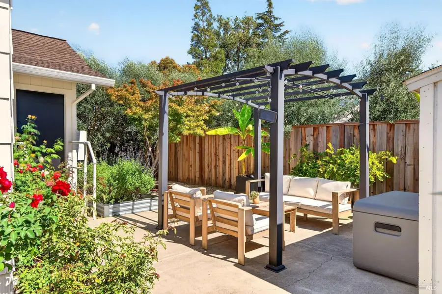 1571 Menlo Avenue, Napa, CA 94558 - #3