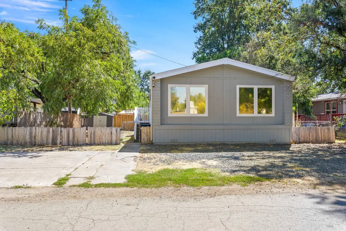 375 E State Hwy 20 Highway #18, Upper Lake, CA 95485 - #1