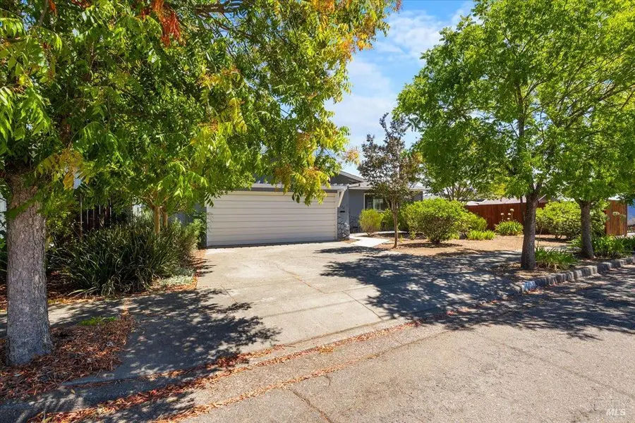 132 Las Colinas Drive, Cloverdale, CA 95425 - #2