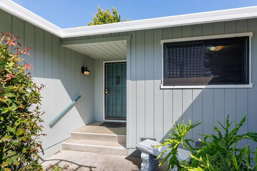 6830 Montecito Court, Santa Rosa, CA 95409 - #2