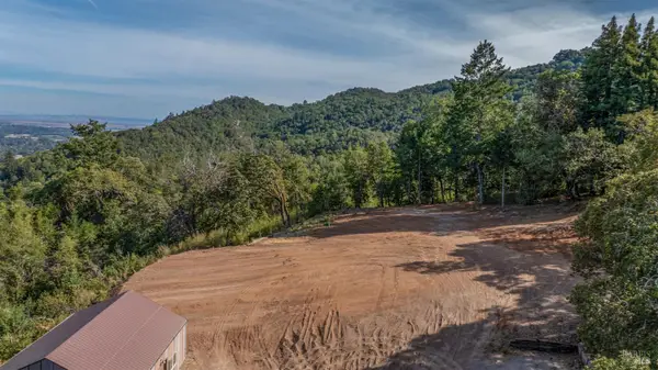 10 High Grove Lane, Sonoma, CA 95476