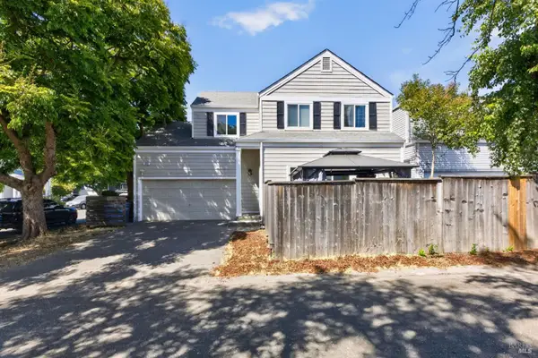 956 Kingwood Street, Santa Rosa, CA 95401