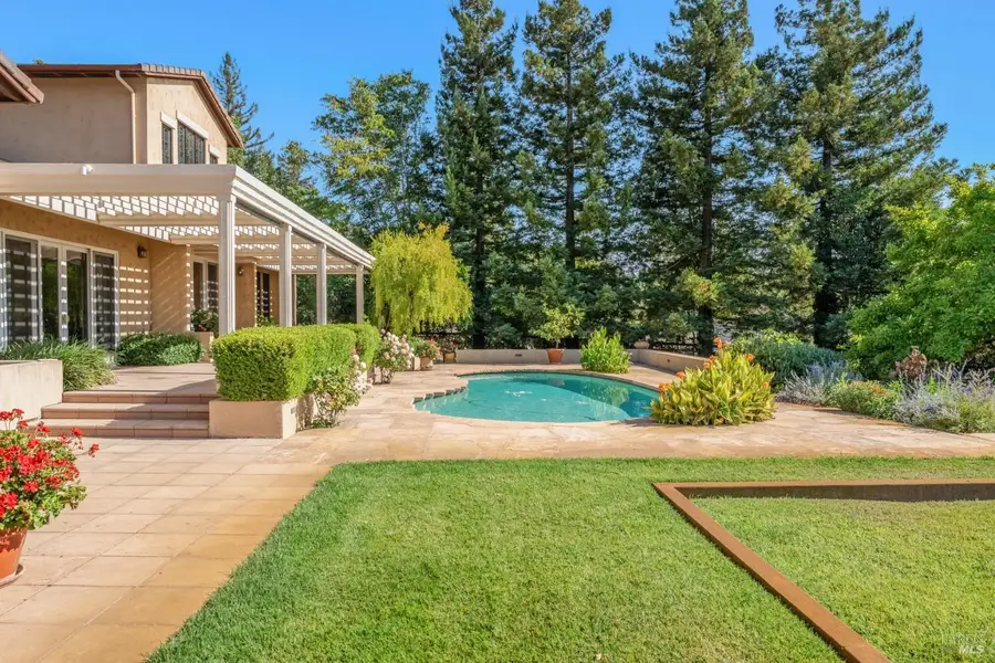 4163 E 3rd Avenue, Napa, CA 94558 - #2