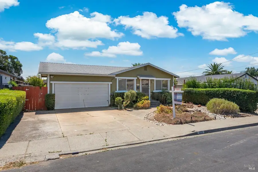 223 W Carolyn Drive, American Canyon, CA 94503 - #2