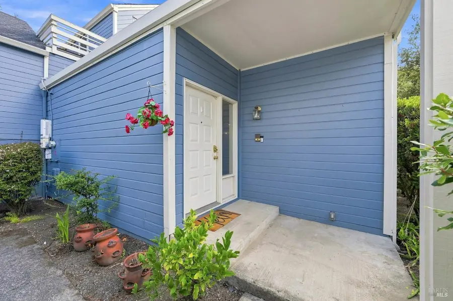 96 Firestone Way, Santa Rosa, CA 95409 - #2