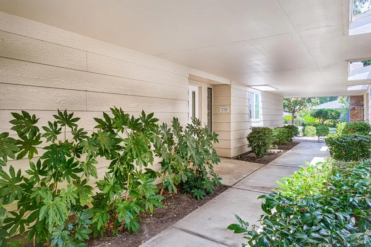 330 Twin Lakes Drive, Santa Rosa, CA 95409 - #1