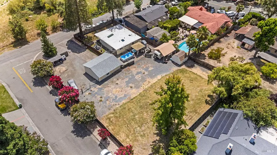 6450 Packing House Road, Forestville, CA 95436 - #3