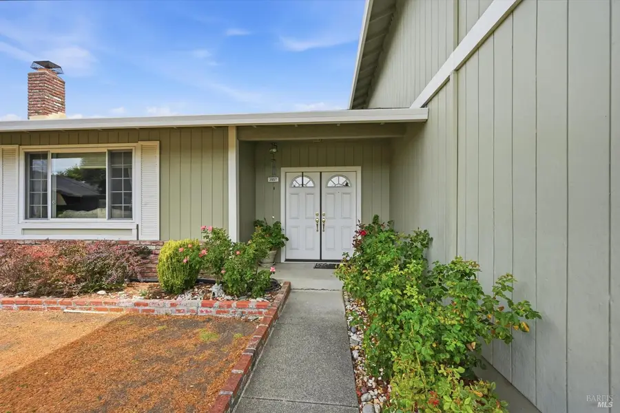 1657 Albin Way, Petaluma, CA 94954 - #3