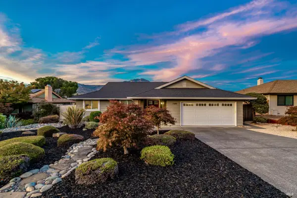 7309 Oakmont Drive, Santa Rosa, CA 95409