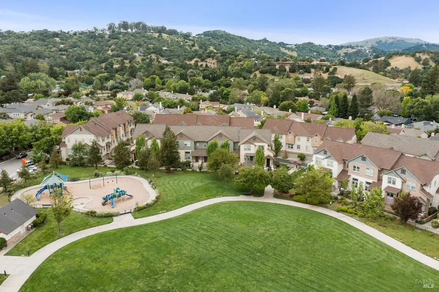 87 Almond Court, San Rafael, CA 94903 - #3
