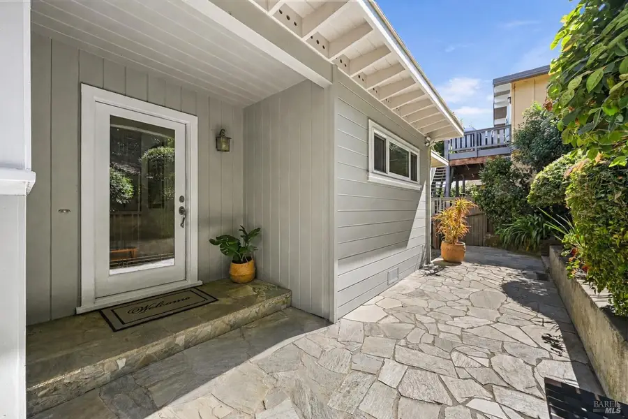 56 Martens Boulevard, San Rafael, CA 94901 - #2