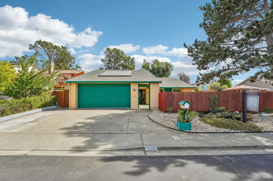 418 Larkin Drive, Benicia, CA 94510 - #2