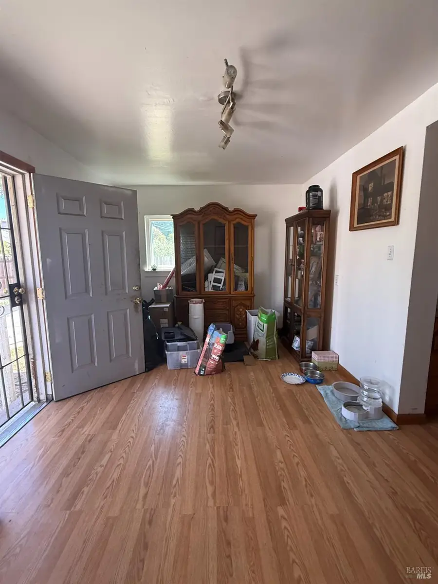 372 Cottonwood Street, Vacaville, CA 95688 - #3