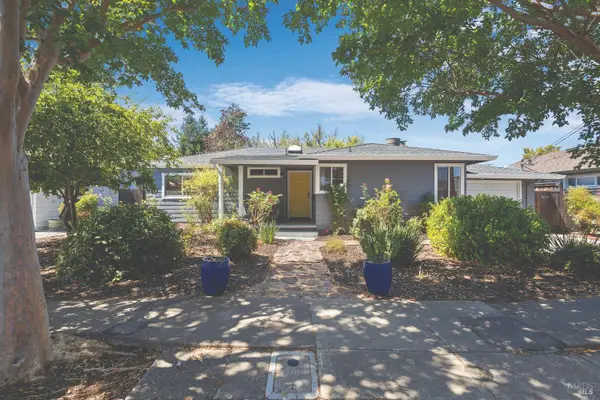 1645 Terrace Way, Santa Rosa, CA 95404