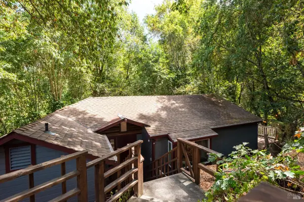 9779 Rio Vista Road, Forestville, CA 95436