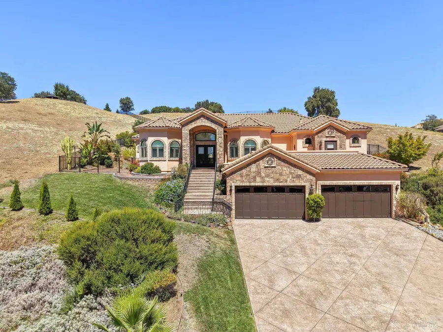 1010 Mulberry Court, Vacaville, CA 95688 - #2