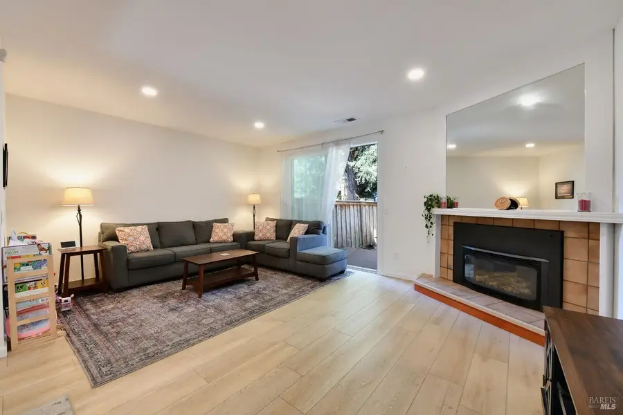 1402 Marylyn Circle, Petaluma, CA 94954 - #2