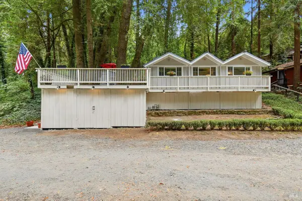 9185 Rio Dell Court, Forestville, CA 95436