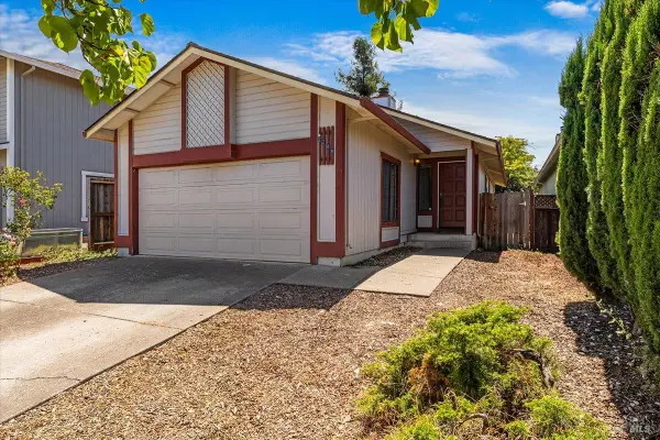2288 Stanislaus Court, Santa Rosa, CA 95401