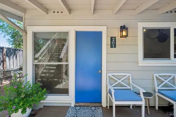 201 Ridgeway Avenue, Fairfax, CA 94930