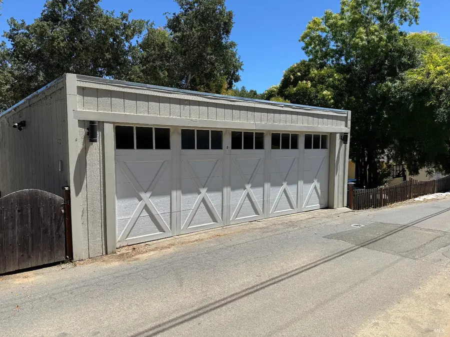 201 Ridgeway Avenue, Fairfax, CA 94930 - #3