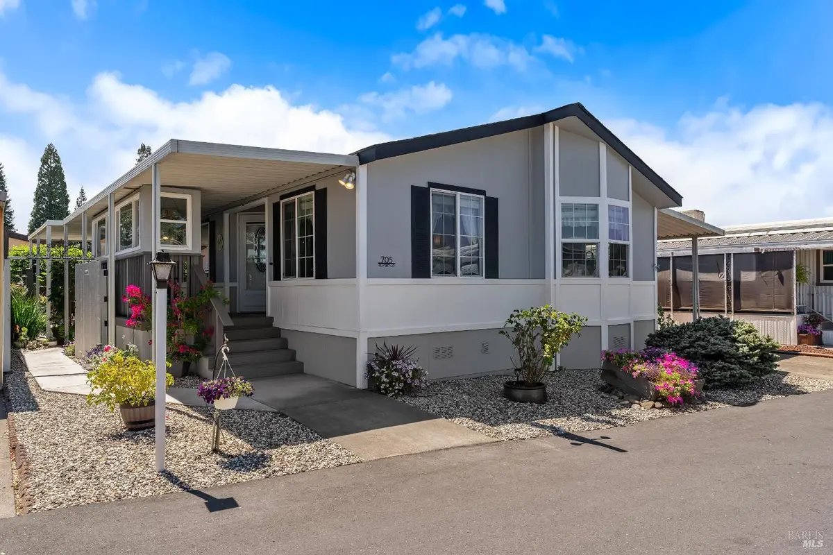 705 Sequoia Street, Windsor, CA 95492 - #1