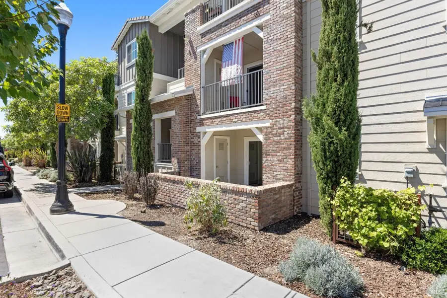 1404 Mauro Pietro Drive #100, Petaluma, CA 94954 - #2