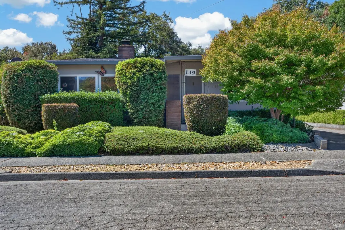 139 Las Colinas Drive, Cloverdale, CA 95425 - #1