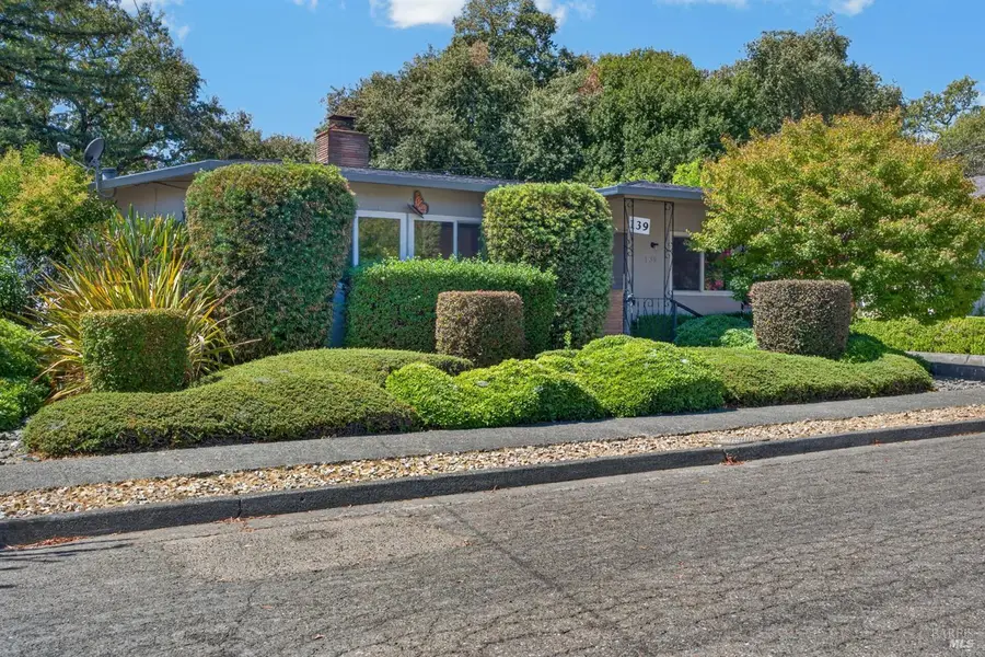 139 Las Colinas Drive, Cloverdale, CA 95425 - #2