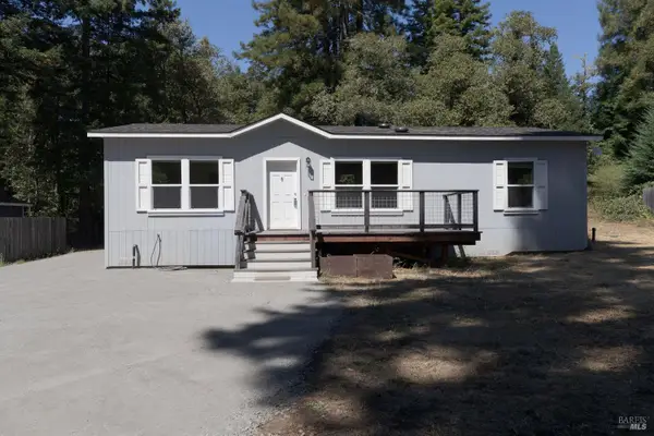 39934 Gualala Court, Gualala, CA 95445