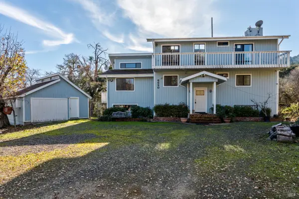 6620 Robinson Creek Road, Ukiah, CA 95482