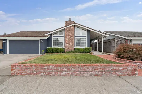 1276 Beechwood Drive, Petaluma, CA 94954