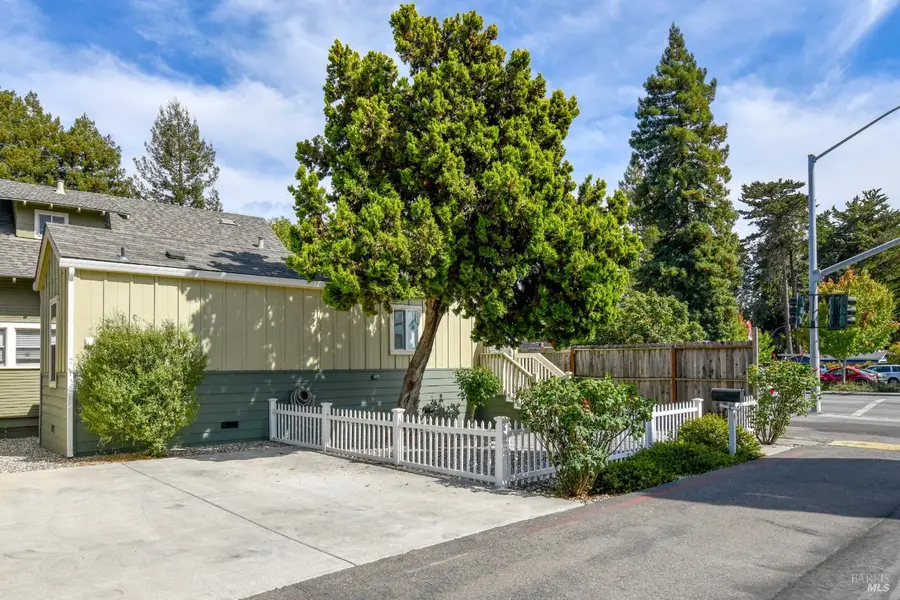 4 Roundelay Lane, Santa Rosa, CA 95407 - #3