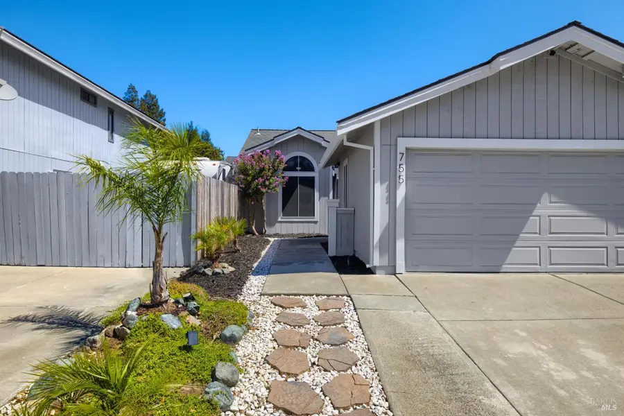 755 Oakvale Way, Vacaville, CA 95687 - #3
