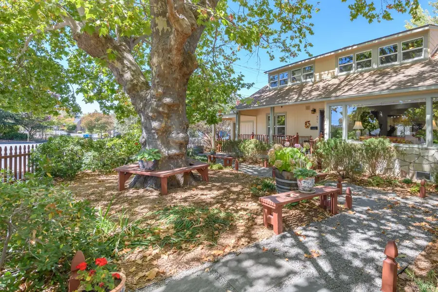 905 Silva Avenue, Santa Rosa, CA 95404 - #2