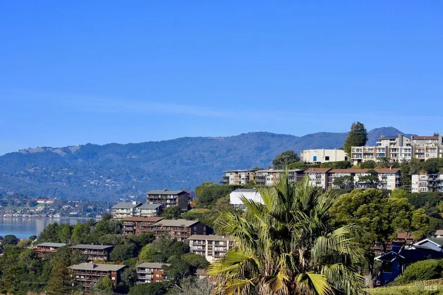 11 Saint Bernard Lane, Tiburon, CA 94920 - #3