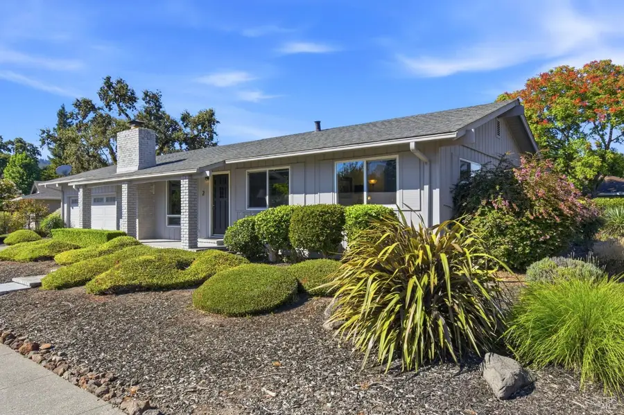 2 Autumn Leaf Place, Santa Rosa, CA 95409 - #3