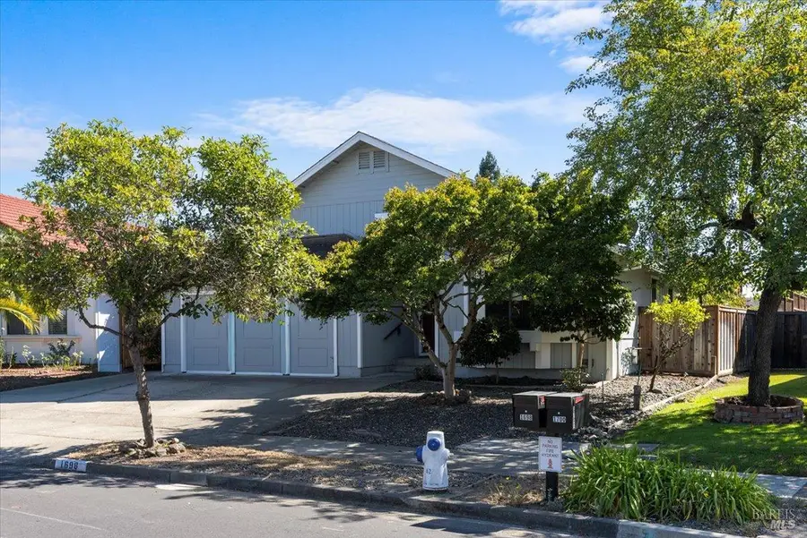 1698 Randon Way, Santa Rosa, CA 95403 - #3