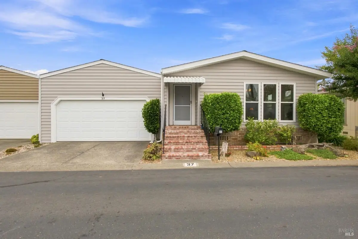 37 Falcon Crest Circle, Napa, CA 94558 - #1