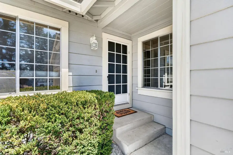 582 Maria Drive, Petaluma, CA 94954 - #2
