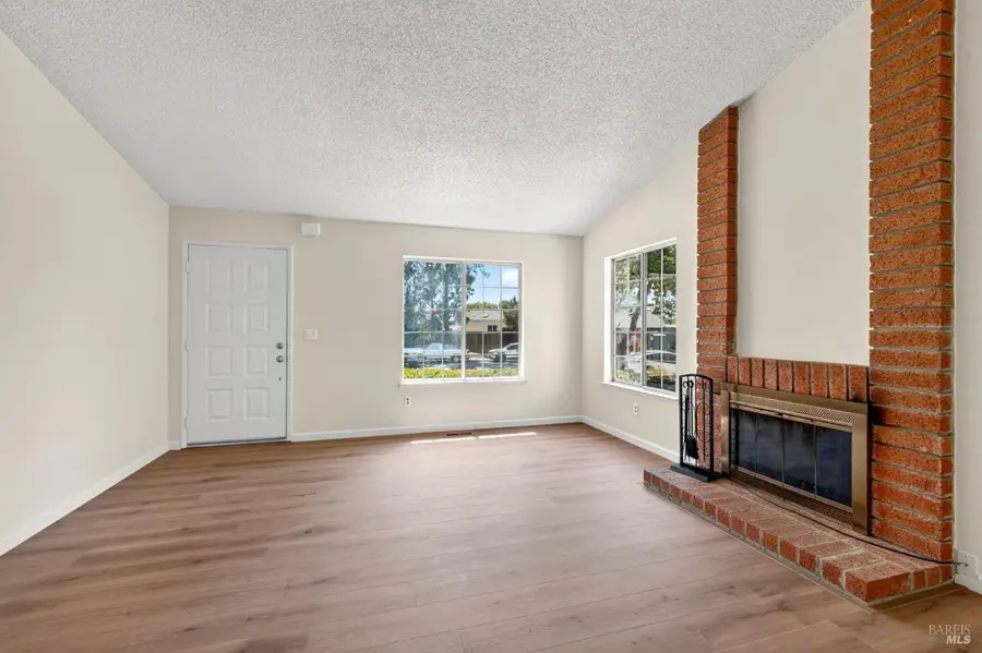 582 Maria Drive, Petaluma, CA 94954 - #3