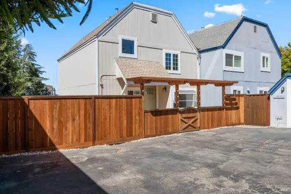 2711 Topaz Drive, Novato, CA 94945