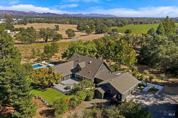 10934 Eastside Road, Healdsburg, CA 95448