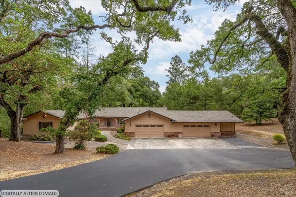 5439 Vista Grande Drive, Santa Rosa, CA 95403