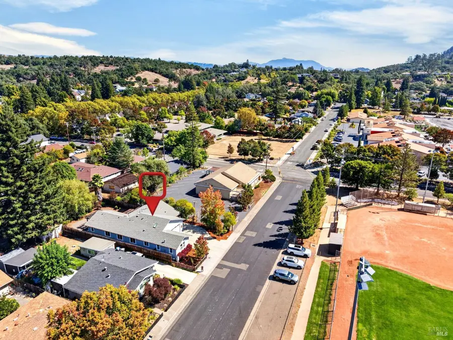 445 Monte Vista Avenue, Healdsburg, CA 95448 - #3