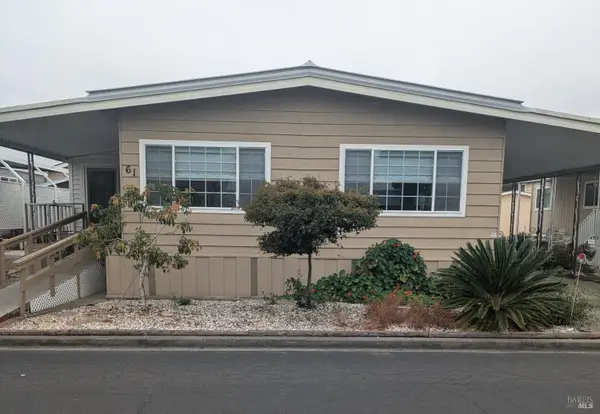 61 Somerset Drive, Santa Rosa, CA 95401