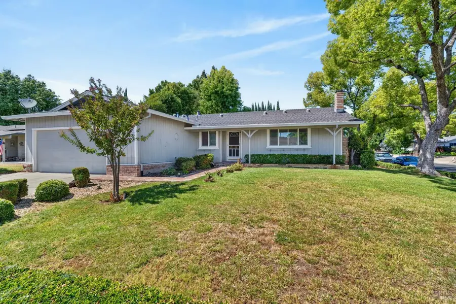 437 Valencia Lane, Vacaville, CA 95688 - #3