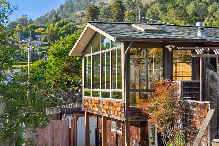 3384 Shoreline Highway, Stinson Beach, CA 94970 - #3