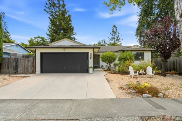 4224 Brookshire Circle, Santa Rosa, CA 95405